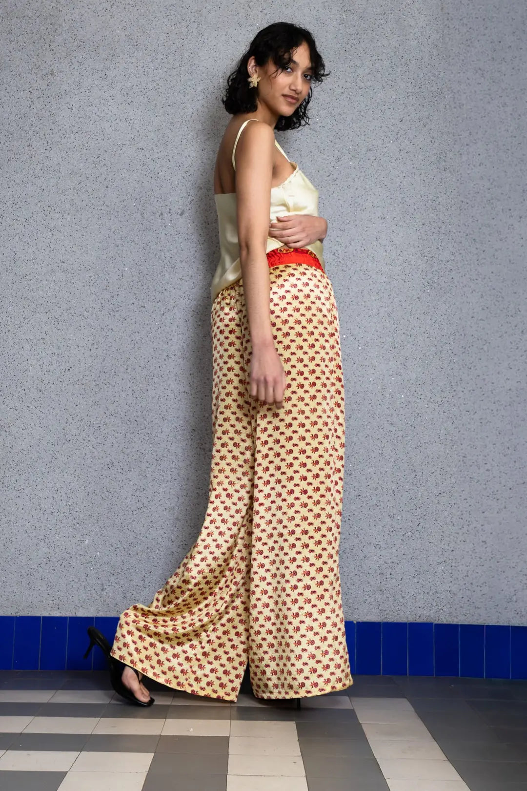 Madhu Sari #19